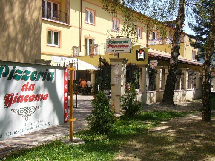 Penzion Da Giacomo Trenčín Exteriör bild